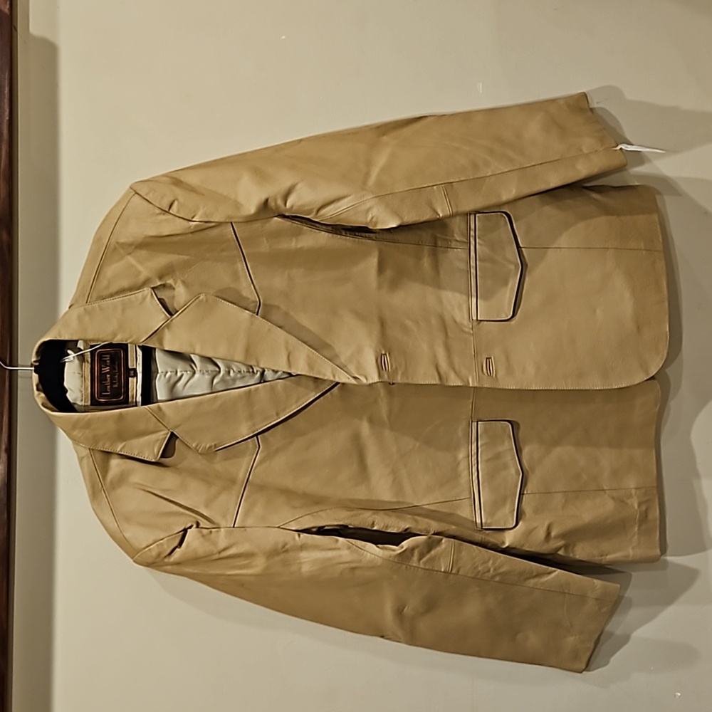 MEN'S LEATHER JACKET